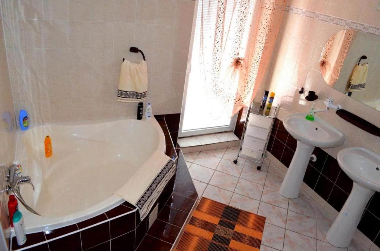 Chalupa Riviera A Apartmany Riviera - Liptov Besenova Ruzomberok Exterior photo